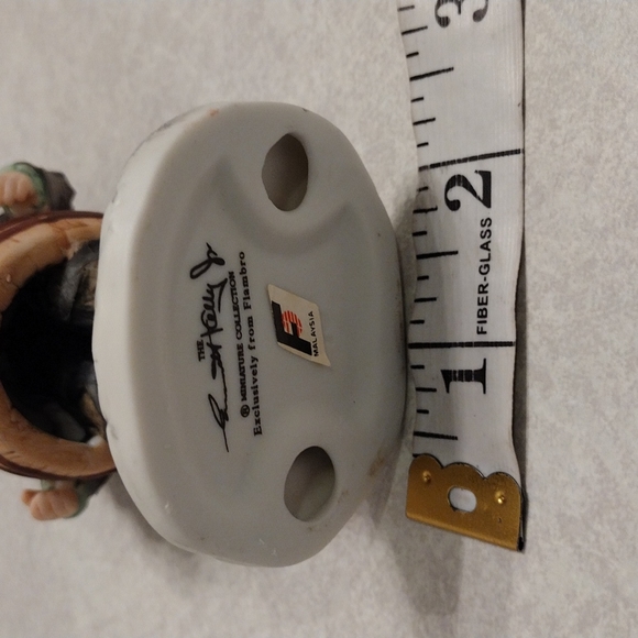 Emmett Kelly Jr. figurine. - Picture 8 of 8